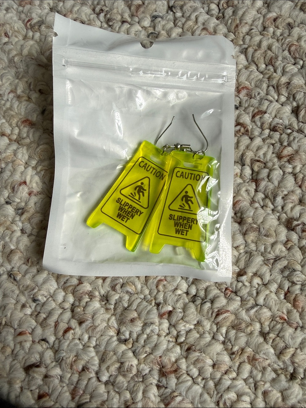 Yellow neon Caution Slippery When Wet Novelty Earrings - SHEIN NEW
